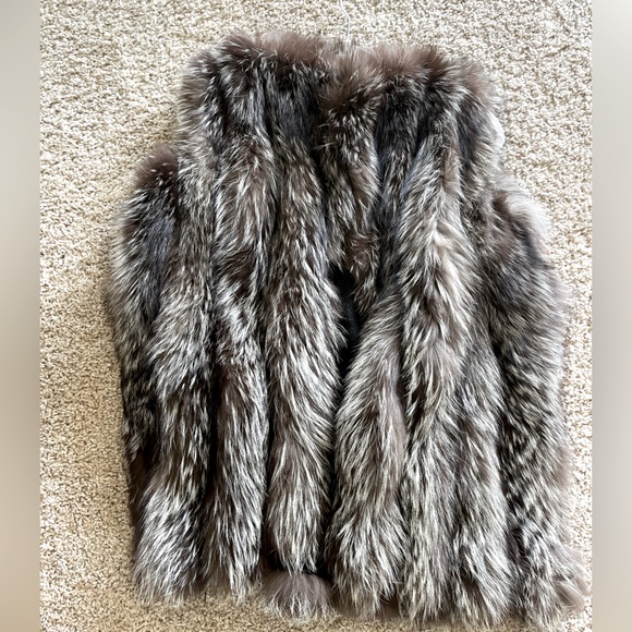 GENUINE SILVER FOX FUR VEST. SIZE M - Picture 5 of 6